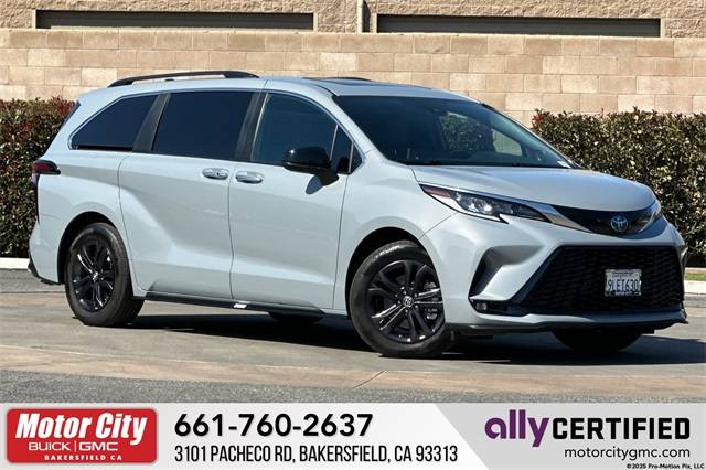 2024 Toyota Sienna XSE — Minivan — 16,277 mi — Bakersfield, CA