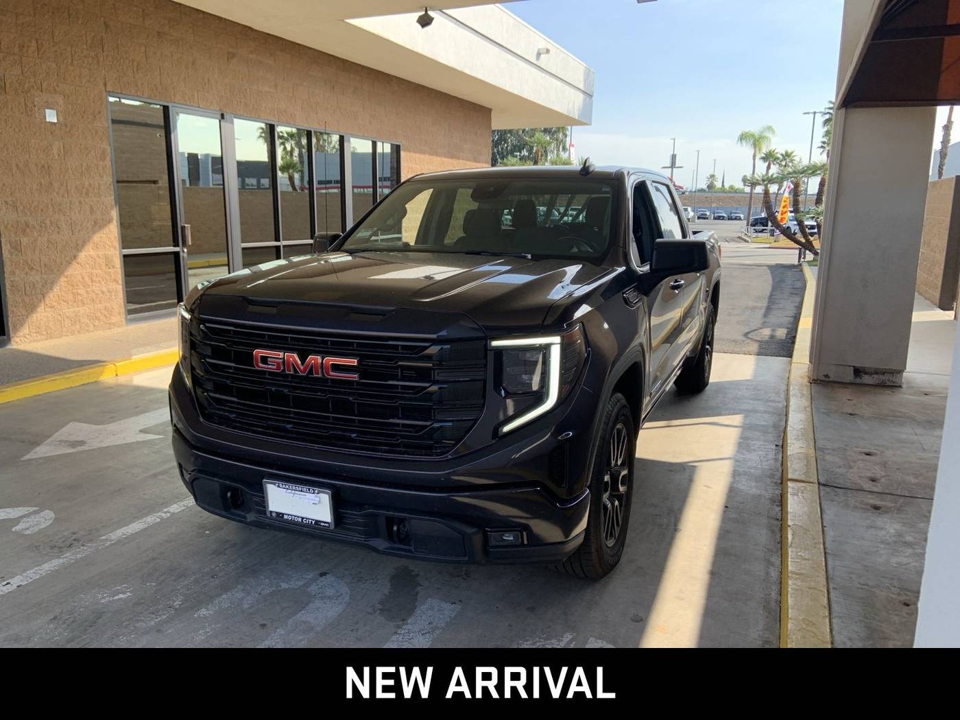 2022 GMC Sierra 1500 Elevation — Pickup Truck — 33,203 mi — Bakersfield, CA