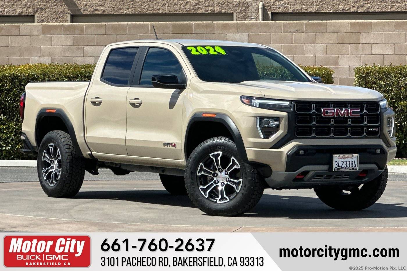 2024 GMC Canyon AT4 — Pickup Truck — 15,019 mi — Bakersfield, CA