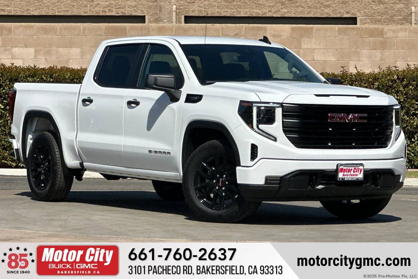 2025 GMC Sierra 1500 Pro — Pickup Truck — 177 mi — Bakersfield, CA