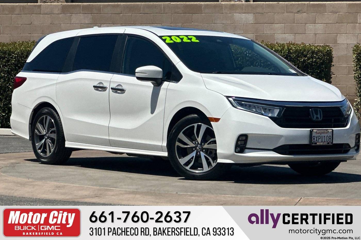 2022 Honda Odyssey Touring — Minivan — 49,703 mi — Bakersfield, CA