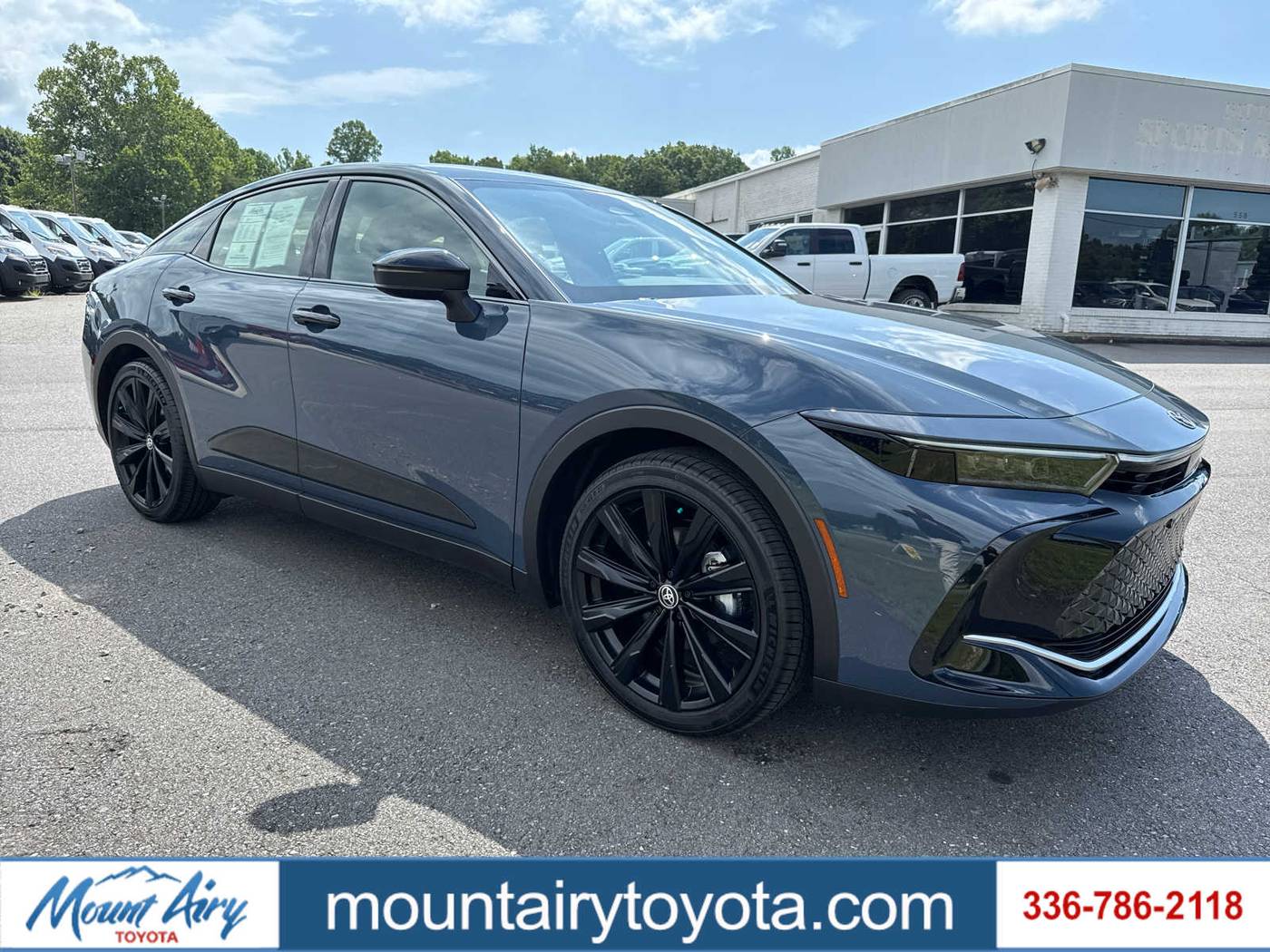 2025 Toyota Crown Nightshade — Sedan — 855 mi — Mount Airy, NC