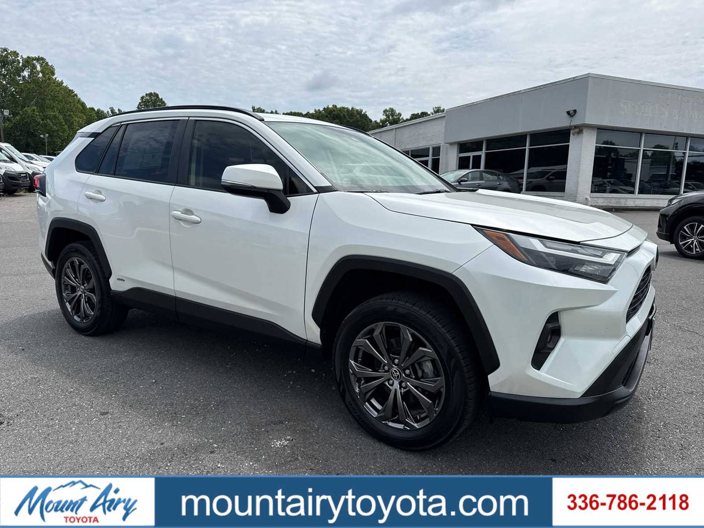 2022 Toyota RAV4 Hybrid XLE Premium — SUV — 52,170 mi — Mount Airy, NC
