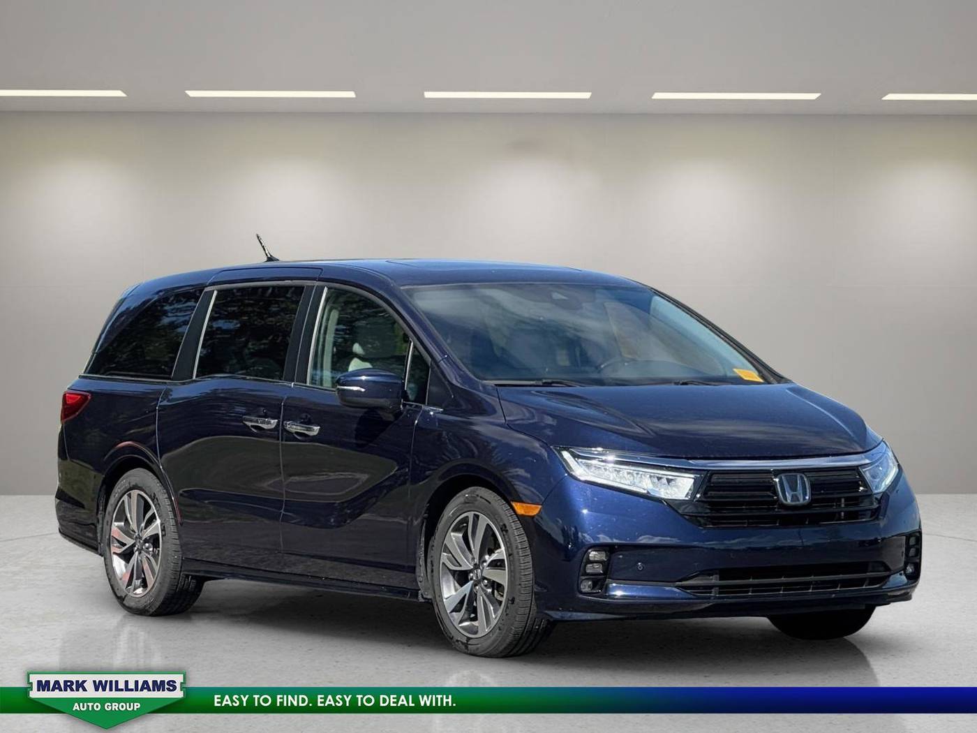 2022 Honda Odyssey Touring — Minivan — 74,990 mi — Mt Orab, OH