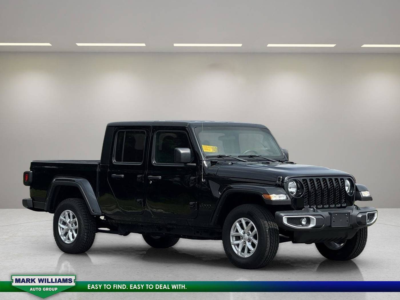 2023 Jeep Gladiator Sport S — Pickup Truck — 58,895 mi — Mt Orab, OH