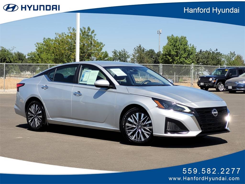 2023 Nissan Altima SV — Sedan — 58,857 mi — Hanford, CA