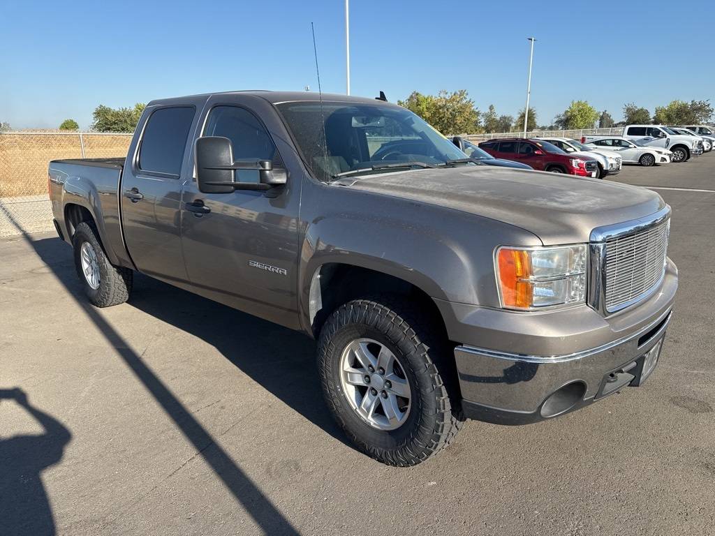 2012 GMC Sierra 1500 SLE — Pickup Truck — 77,567 mi — Hanford, CA