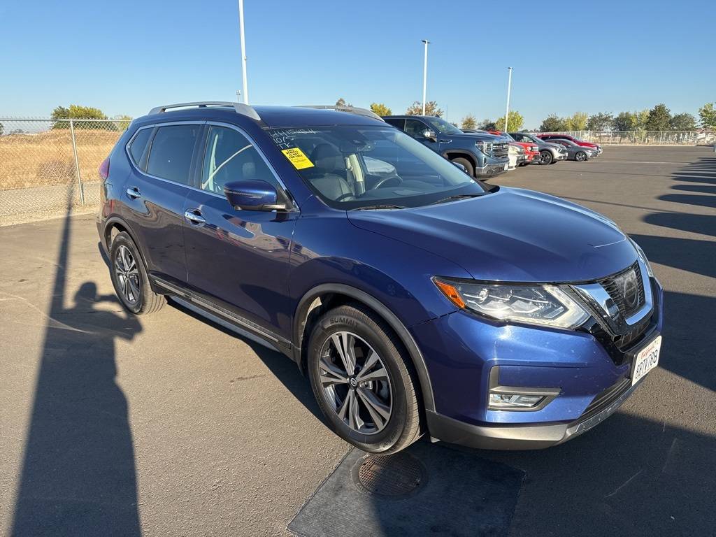 2017 Nissan Rogue SL — SUV — 62,458 mi — Hanford, CA