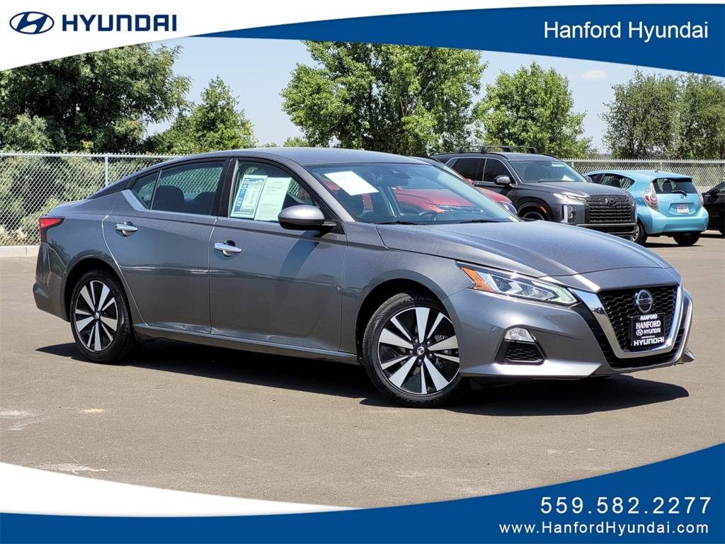 2022 Nissan Altima SV — Sedan — 50,484 mi — Hanford, CA