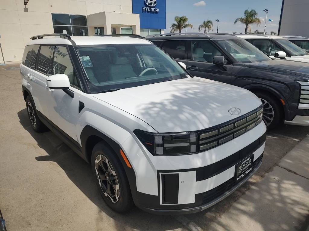 2025 Hyundai Santa Fe SE — SUV — 3,547 mi — Hanford, CA