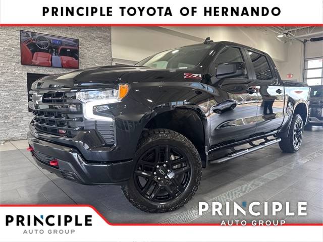 2024 Chevrolet Silverado 1500 LT Trail Boss — Pickup Truck — 27,275 mi — Hernando, MS