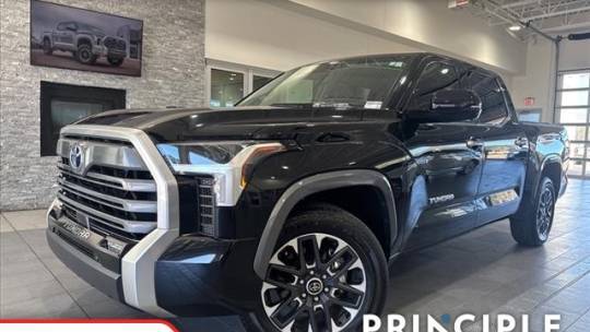 2023 Toyota Tundra Limited HV