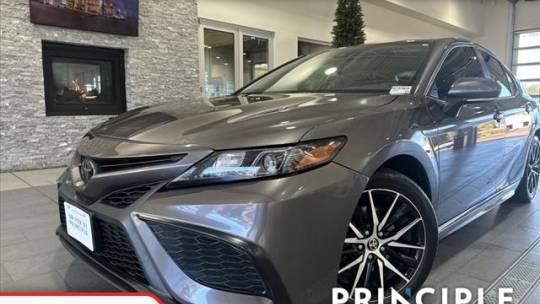 2023 Toyota Camry SE — Sedan — 28,545 mi — Hernando, MS