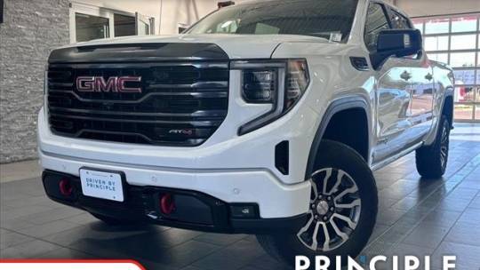 2023 GMC Sierra 1500 AT4 — Pickup Truck — 16,172 mi — Hernando, MS