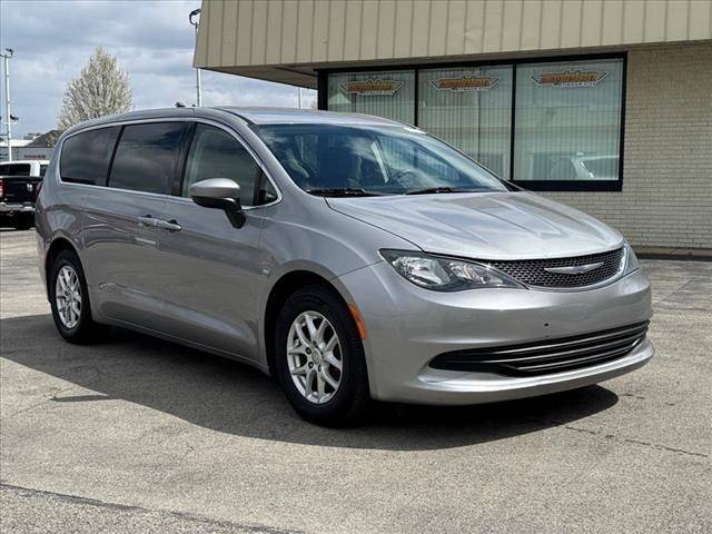 2017 Chrysler Pacifica LX — Minivan — 113,100 mi — Ellwood City, PA