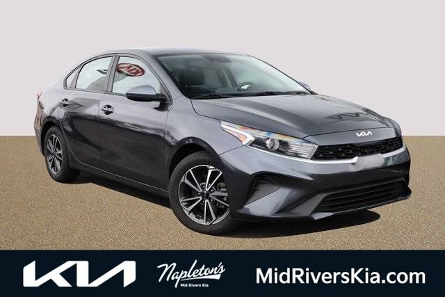 2022 Kia Forte LXS — Sedan — 33,168 mi — St. Peters, MO