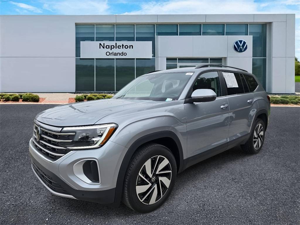 2024 Volkswagen Atlas SE with Technology — SUV — 23,992 mi — Orlando, FL