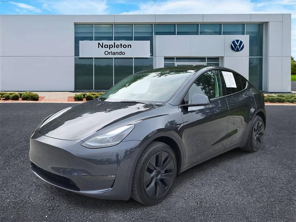 2025 Tesla Model Y Long Range — SUV — 3,415 mi — Orlando, FL