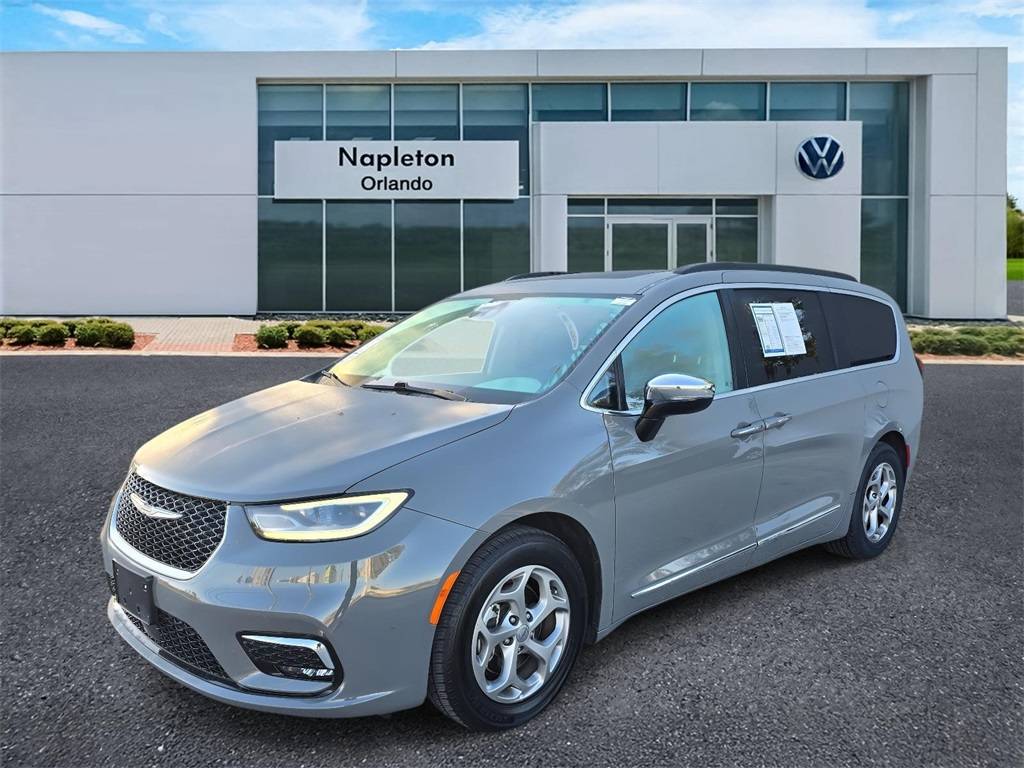 2023 Chrysler Pacifica Limited — Minivan — 51,188 mi — Orlando, FL