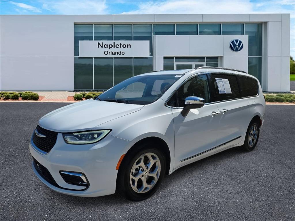 2023 Chrysler Pacifica Limited — Minivan — 64,590 mi — Orlando, FL