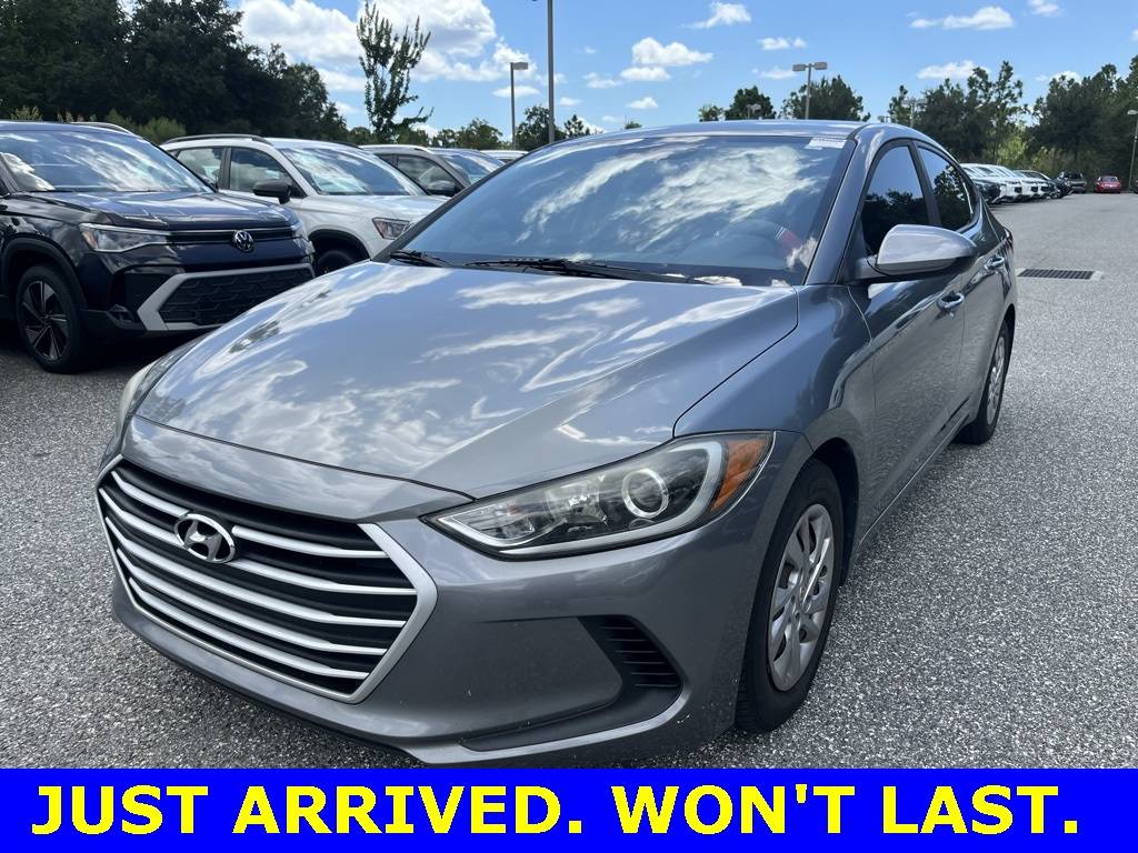 2018 Hyundai Elantra SE — Sedan — 105,392 mi — Orlando, FL