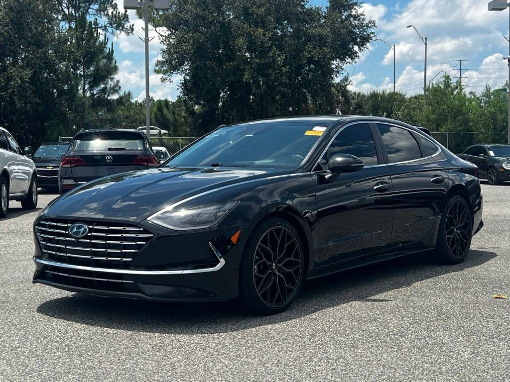 2020 Hyundai Sonata Hybrid Limited — Sedan — 123,438 mi — Orlando, FL