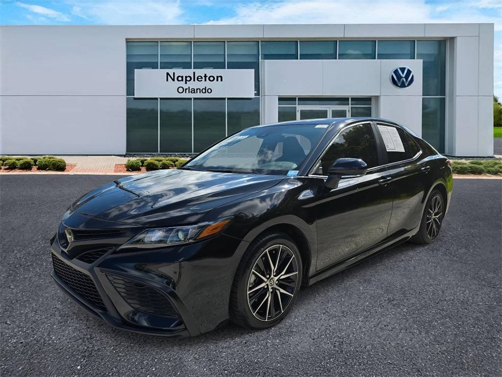 2024 Toyota Camry SE — Sedan — 24,112 mi — Orlando, FL