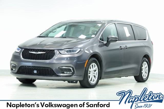 2023 Chrysler Pacifica Touring L — Minivan — 57,901 mi — Sanford, FL