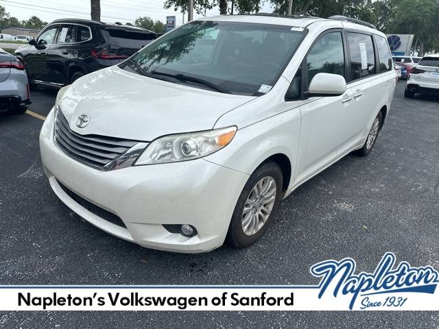 2017 Toyota Sienna XLE — Minivan — 111,646 mi — Sanford, FL