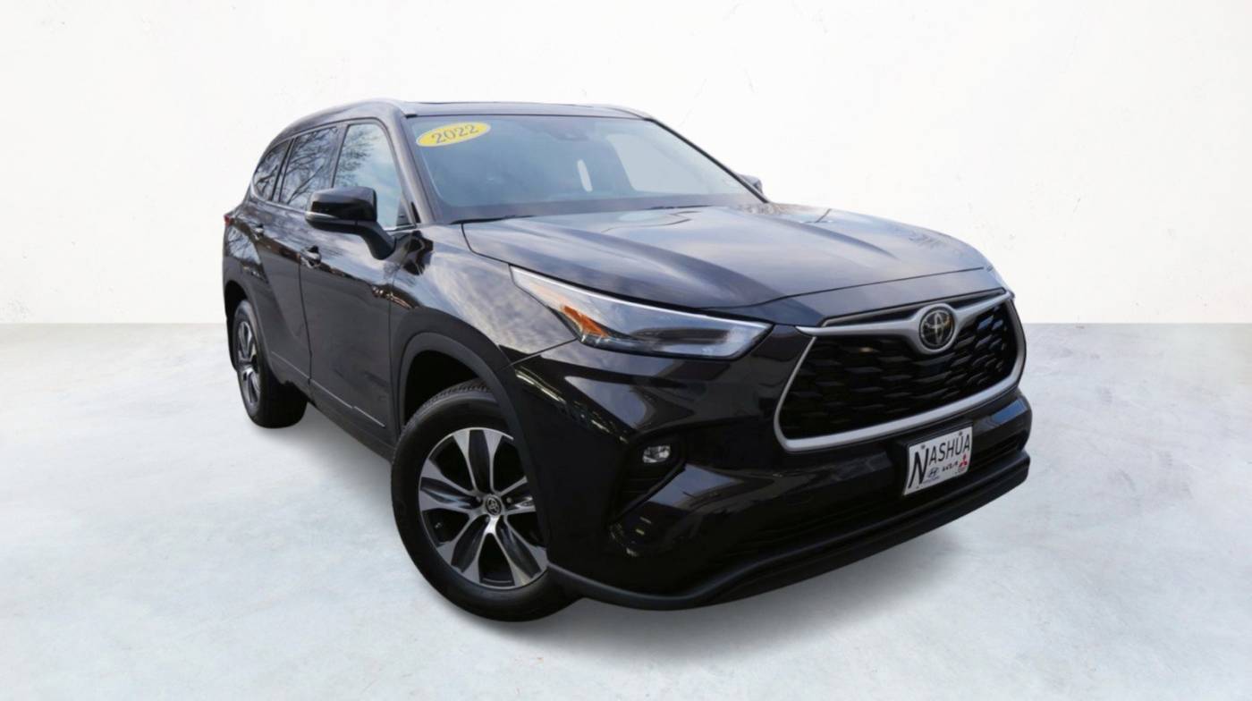 2022 Toyota Highlander XLE — SUV — 43,623 mi — Nashua, NH