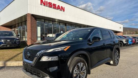 2021 Nissan Rogue SV — SUV — 30,982 mi — Bennington, VT