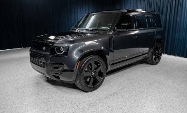 2023 Land Rover Defender X-Dynamic SE