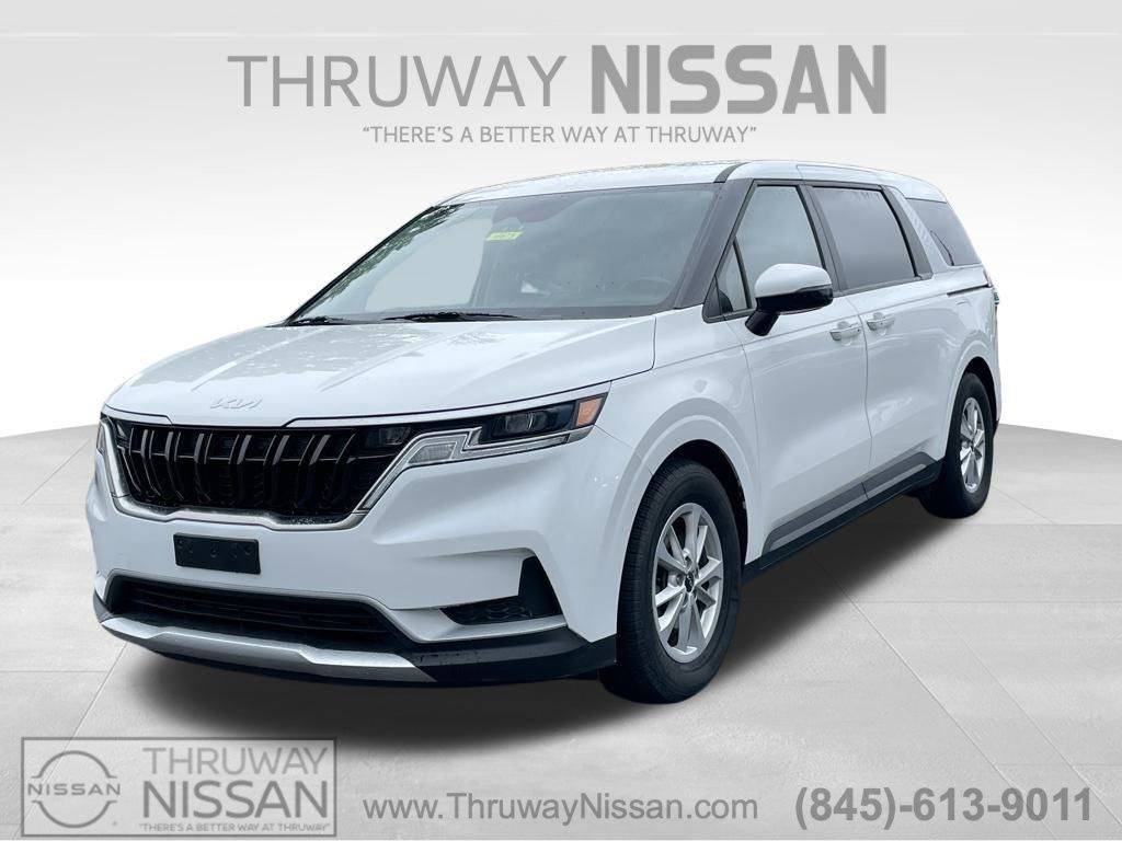 2023 Kia Carnival LXS — Minivan — 30,926 mi — Newburgh, NY