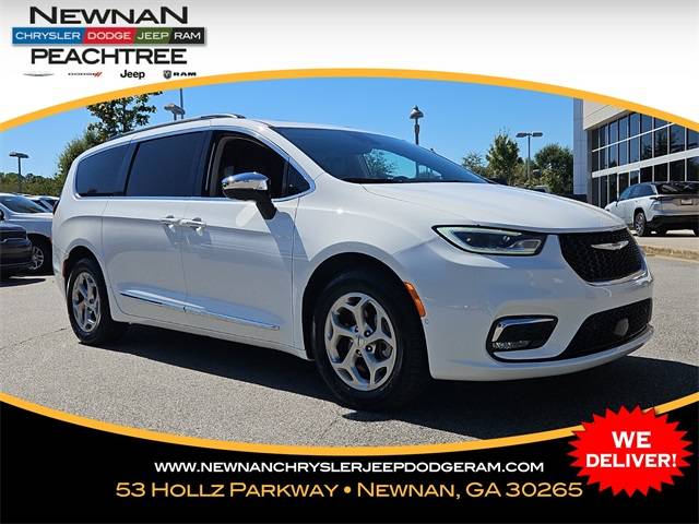 2023 Chrysler Pacifica Limited — Minivan — 36,577 mi — Newnan, GA