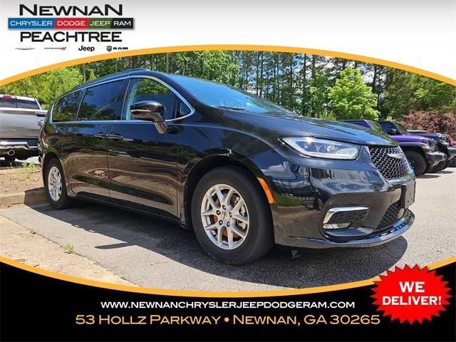 2022 Chrysler Pacifica Touring L — Minivan — 63,153 mi — Newnan, GA