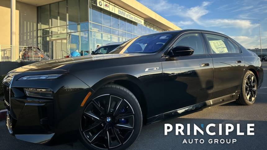 2024 BMW i7 M70 — Sedan — 5,807 mi — San Antonio, TX
