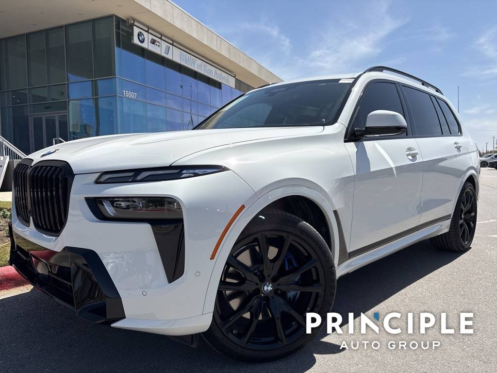 2025 BMW X7 40i — SUV — 13,520 mi — San Antonio, TX