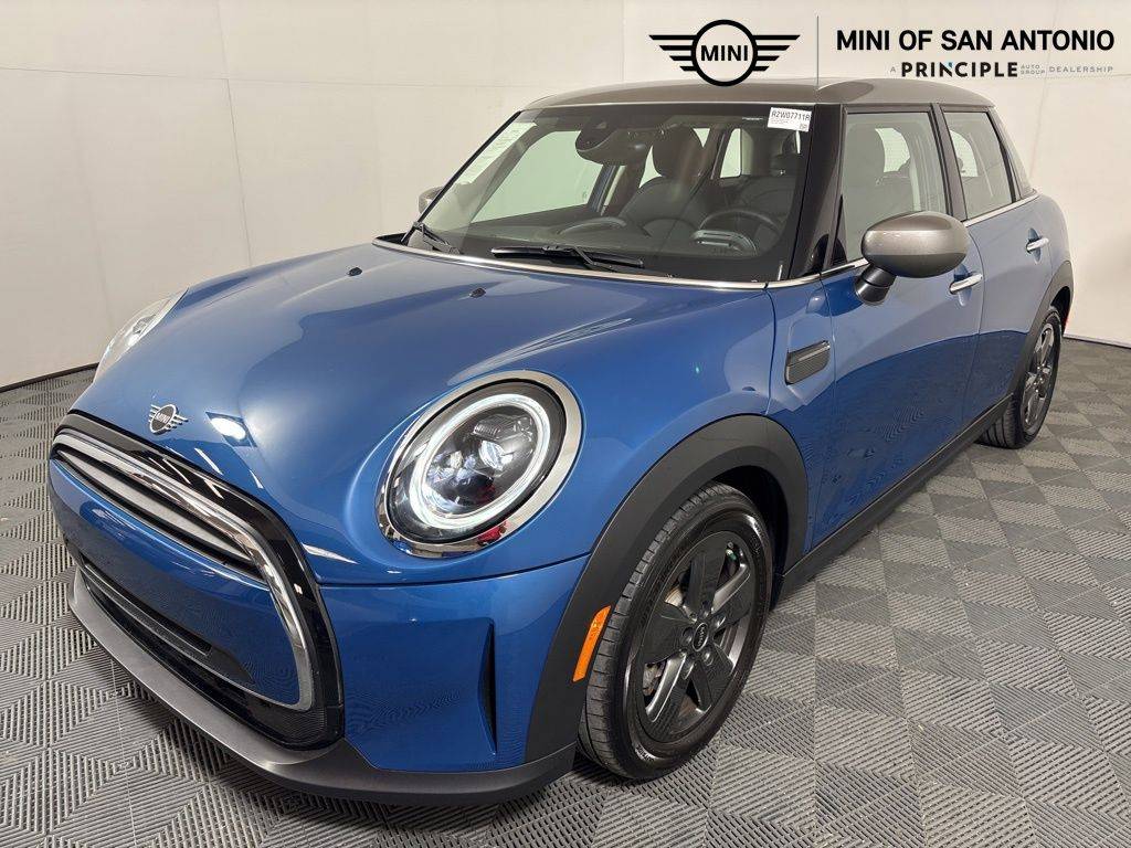2024 MINI Hardtop Cooper — Hatchback — 9,177 mi — San Antonio, TX