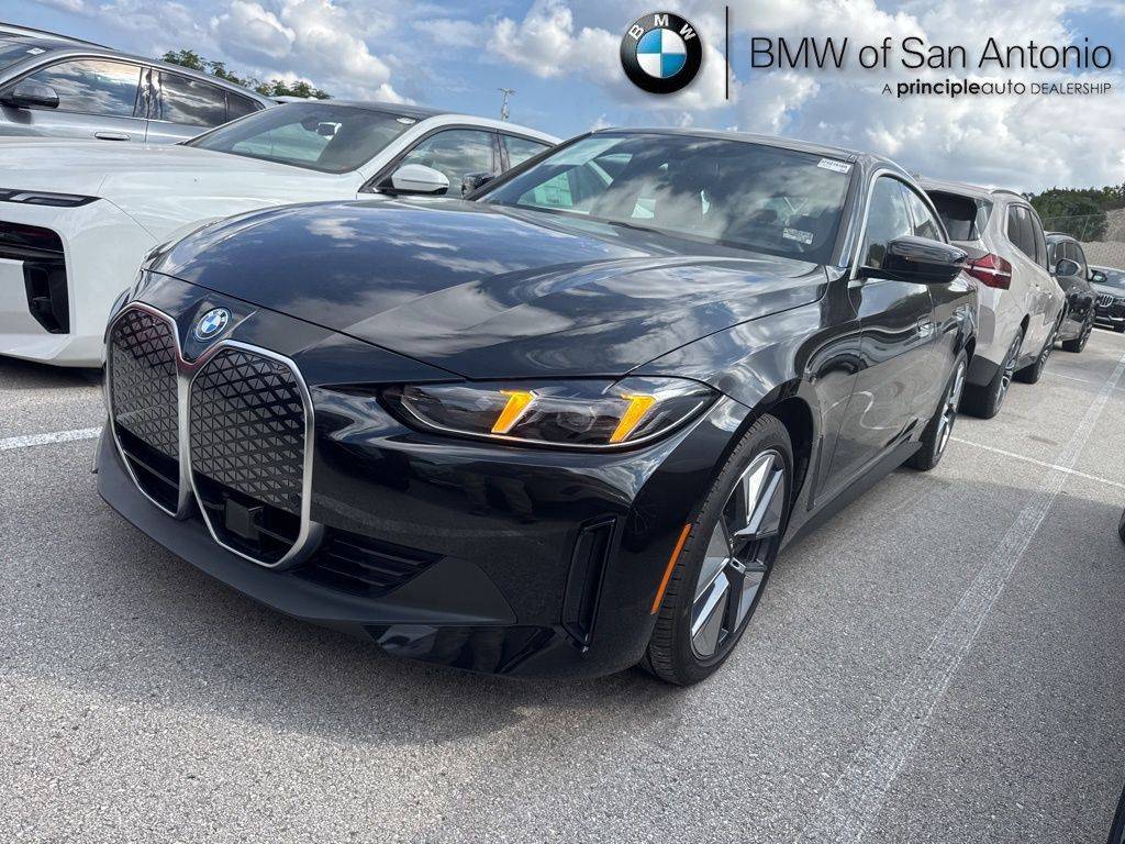 2025 BMW i4 eDrive40 — Sedan — 5,069 mi — San Antonio, TX