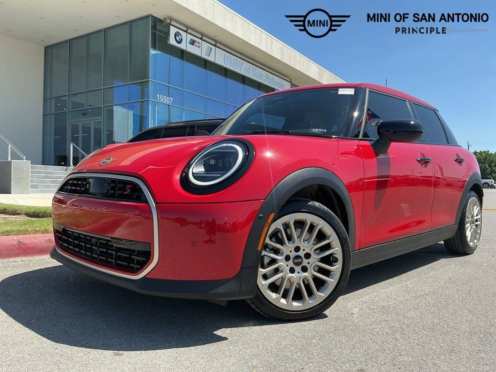 2025 MINI Hardtop Cooper S — Hatchback — 8,462 mi — San Antonio, TX