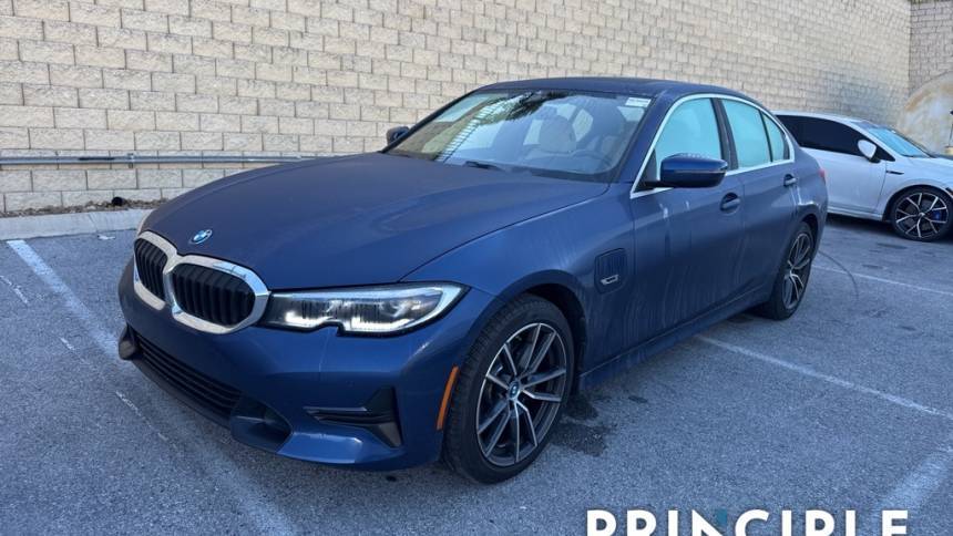 2022 BMW 3 Series 330e