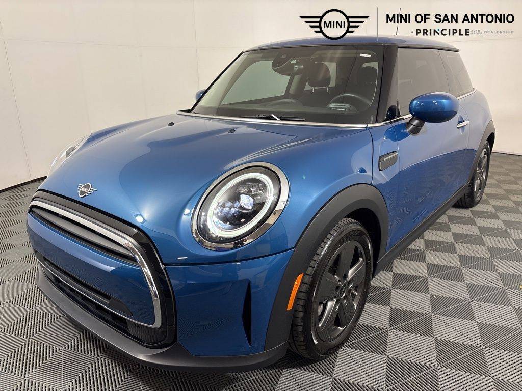 2024 MINI Hardtop Cooper — Hatchback — 9,147 mi — San Antonio, TX