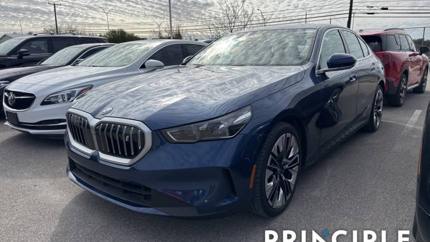 2024 BMW i5 eDrive40 — Sedan — 9,050 mi — San Antonio, TX