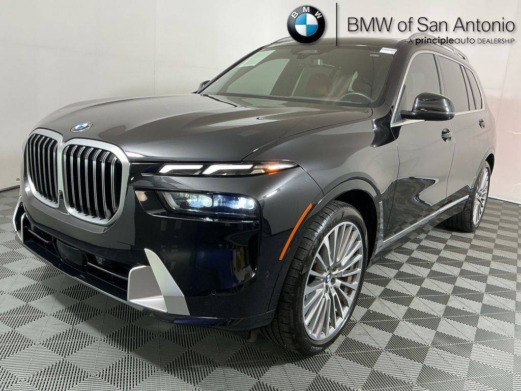 2025 BMW X7 40i — SUV — 13,996 mi — San Antonio, TX