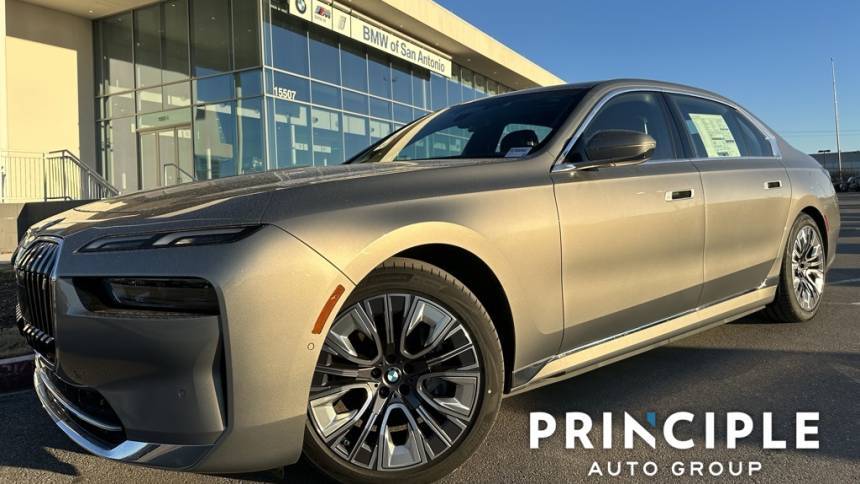 2024 BMW i7 eDrive50 — Sedan — 5,160 mi — San Antonio, TX