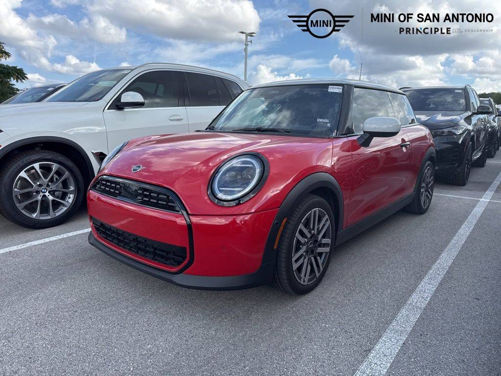 2025 MINI Hardtop Cooper — Hatchback — 9,513 mi — San Antonio, TX
