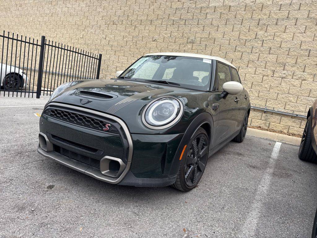 2023 MINI Hardtop Cooper S Classic — Hatchback — 39,547 mi — San Antonio, TX