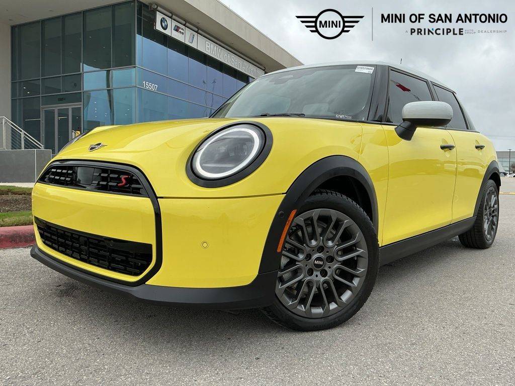 2025 MINI Hardtop Cooper S — Hatchback — 8,515 mi — San Antonio, TX