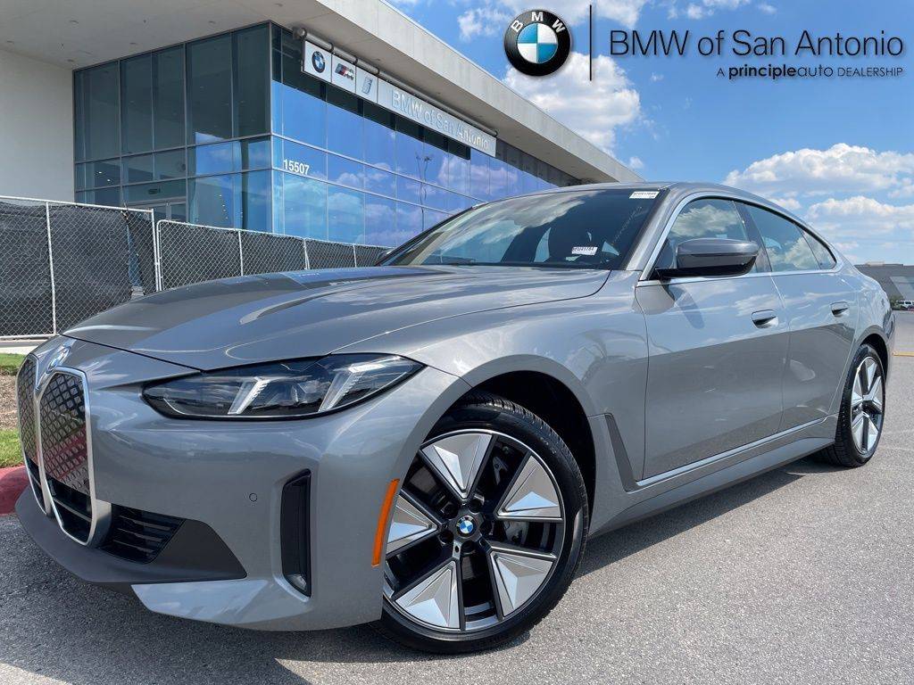 2025 BMW i4 eDrive40 — Sedan — 1,461 mi — San Antonio, TX