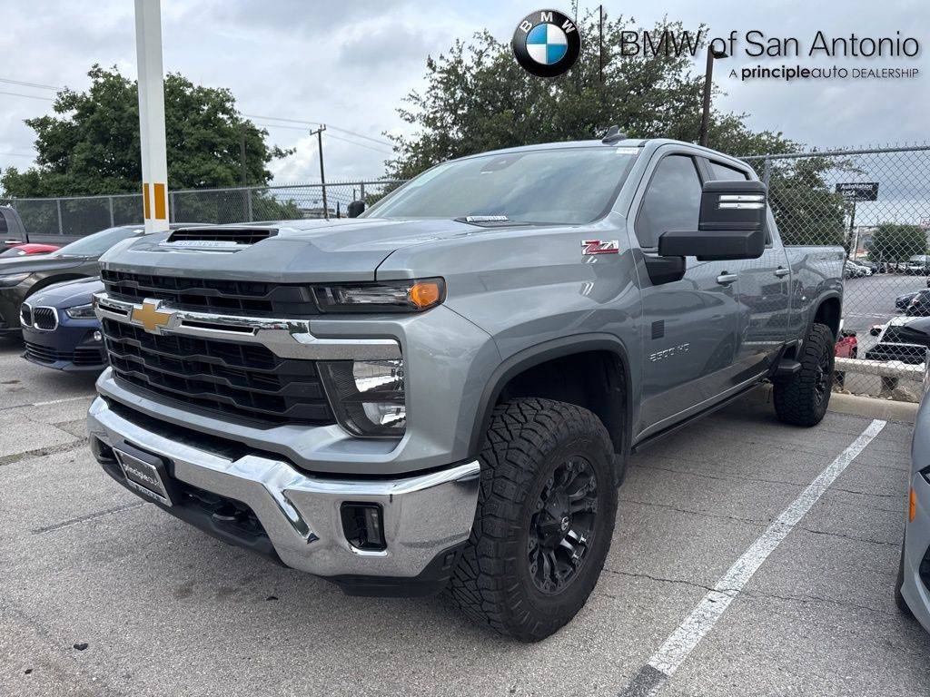2024 Chevrolet Silverado 2500HD LT — Pickup Truck — 20,905 mi — San Antonio, TX